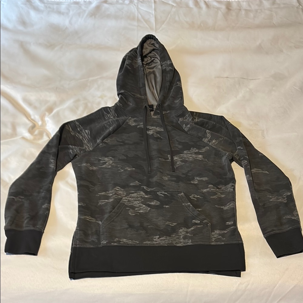Athletic Works Men's Gray Camouflage Hoodie